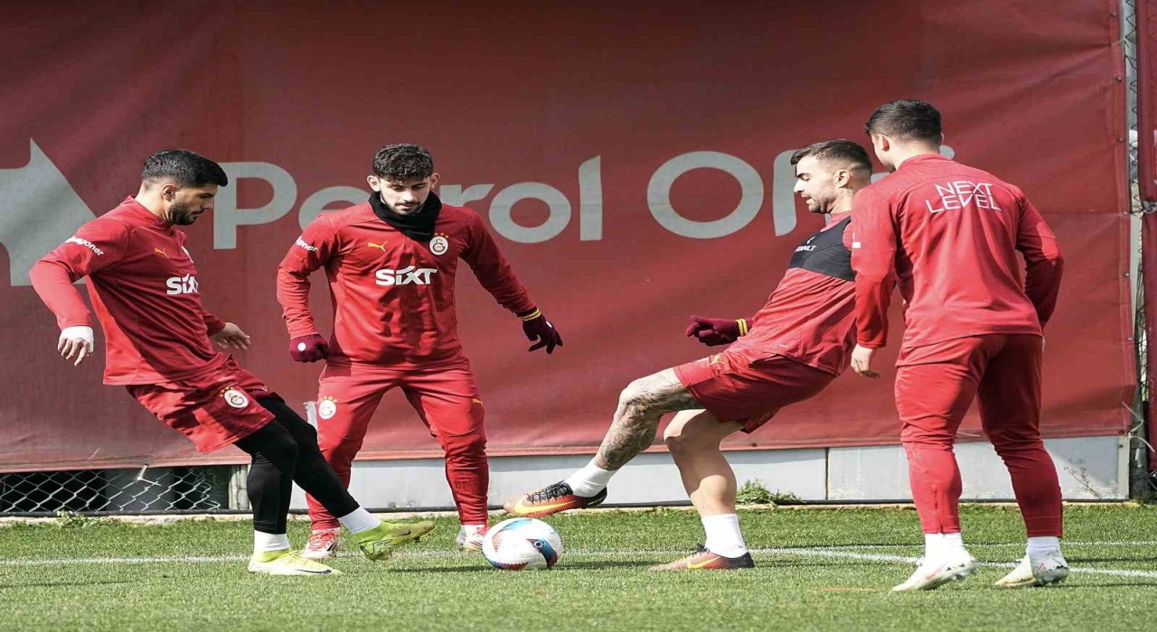 Galatasaray derbi hazırlıklarını tamamladı