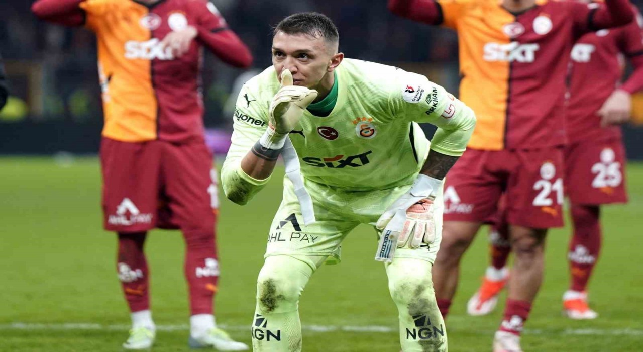 Galatasarayda derbilerin en deneyimlisi Fernando Muslera
