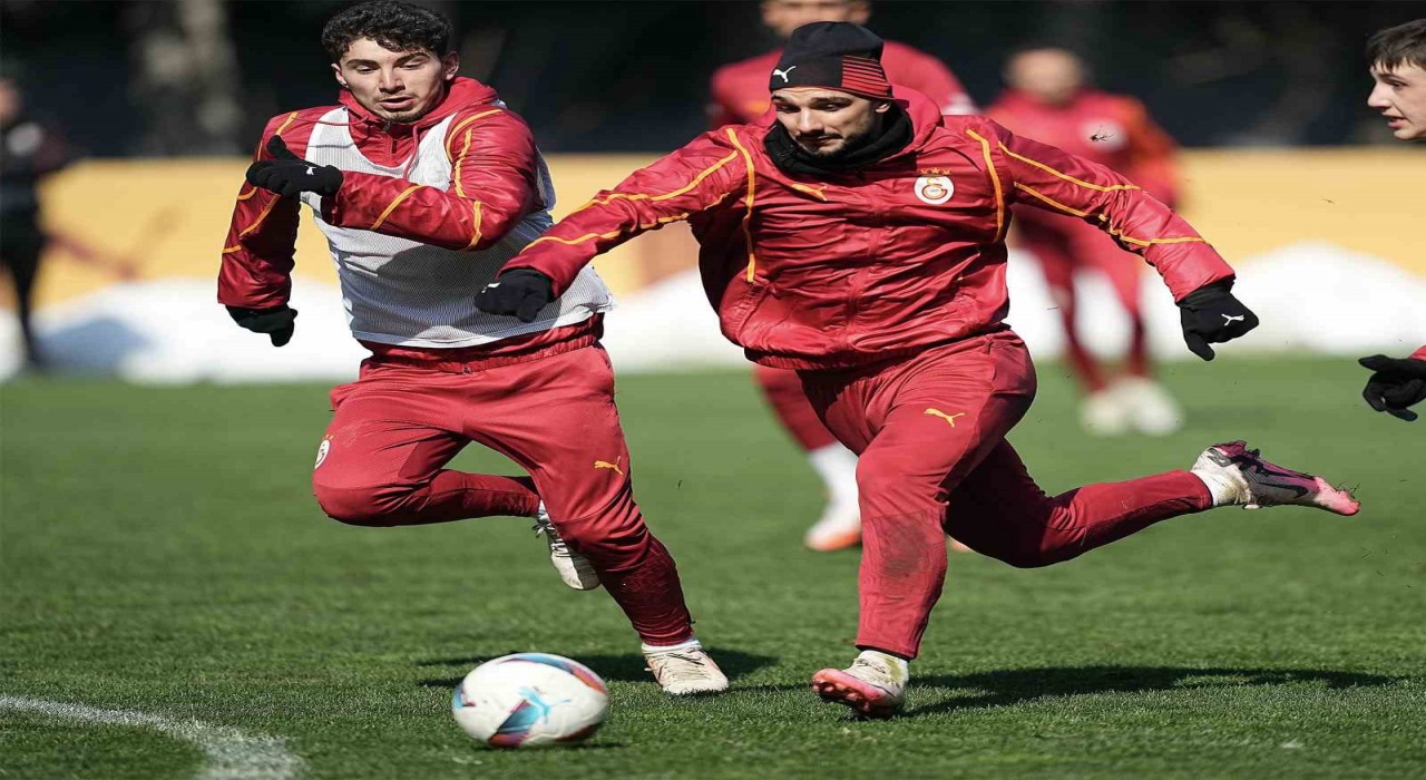 Galatasarayda, Fenerbahçe maçı hazırlıkları başladı