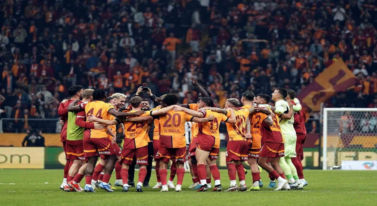 Galatasarayda hedef derbiyi kazanıp, kayıpsız devam etmek