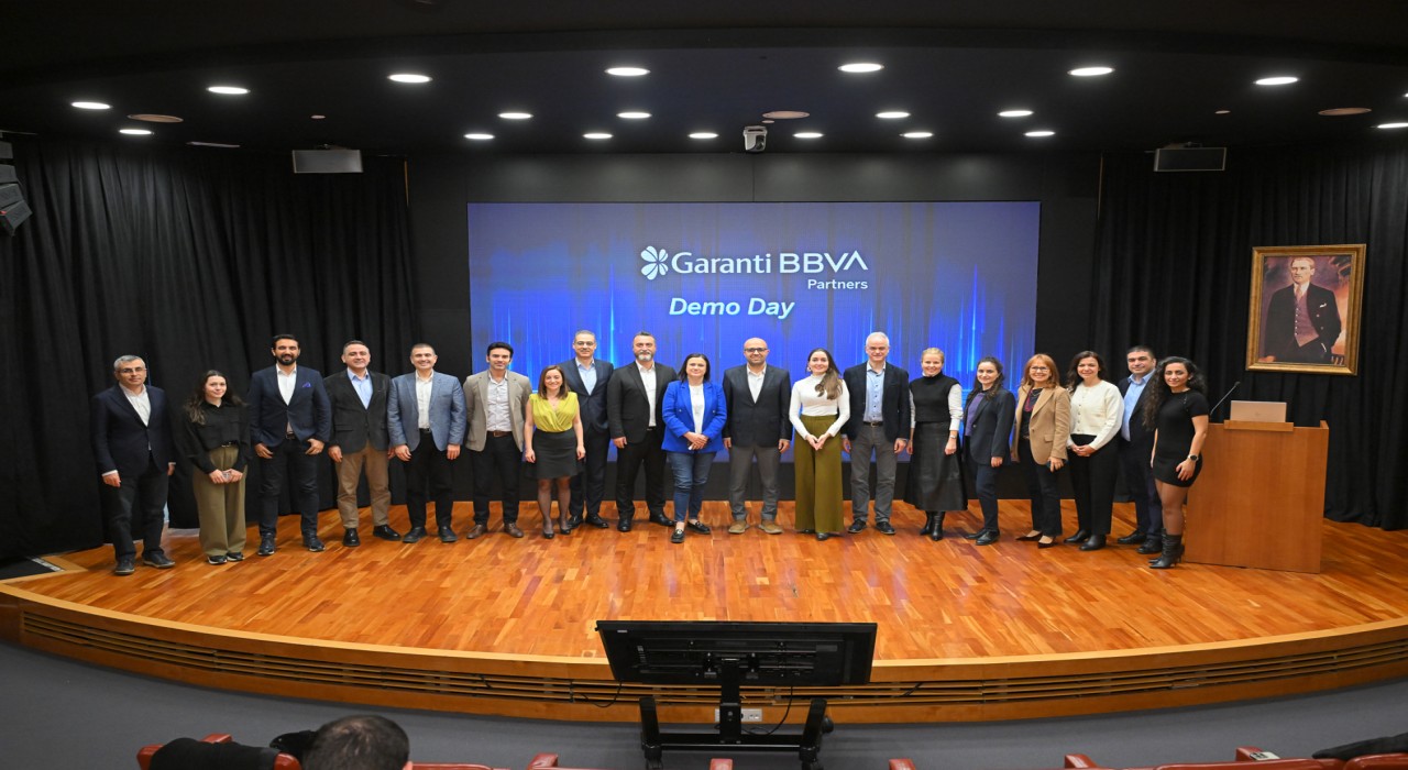 Garanti BBVA Partners Programının 8inci döneminde 5 girişim mezun oldu