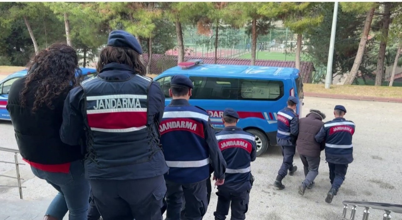 Gaziantepte milyonlarca liralık vurgun yapan sahte çek-senet çetesine operasyon