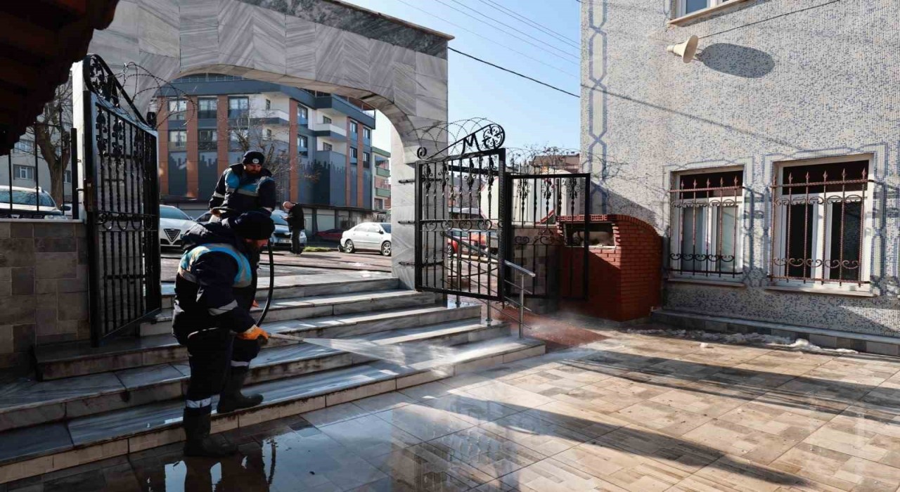 Gebzede camiler Ramazana hazırlanıyor