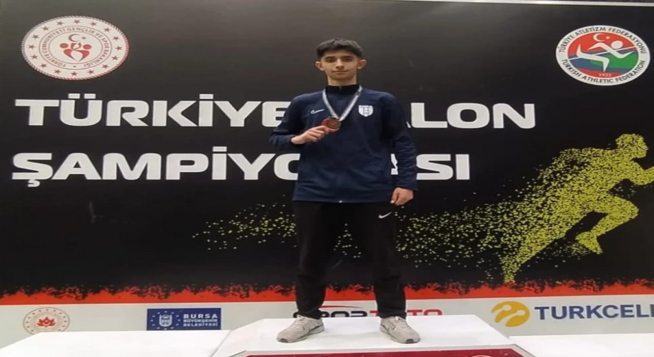 Gedizli öğrenci İsmail Can Ünlüden büyük başarı