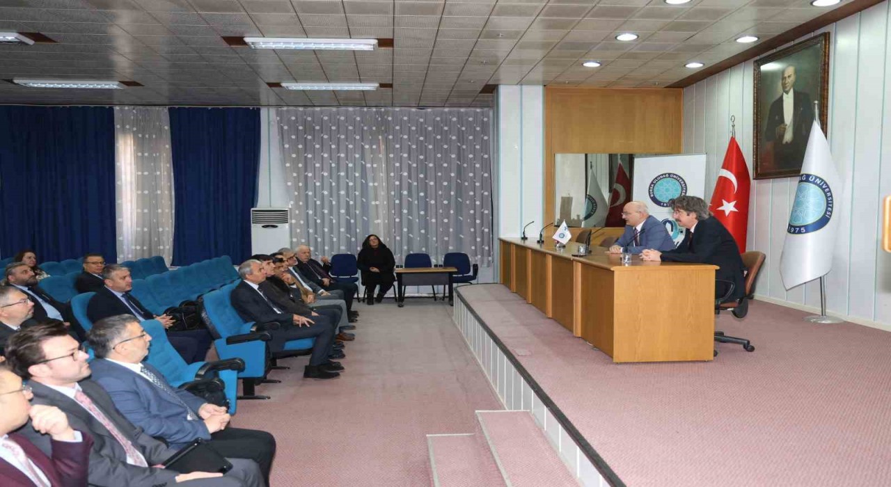 Gençlik programı BUÜde imzalandı