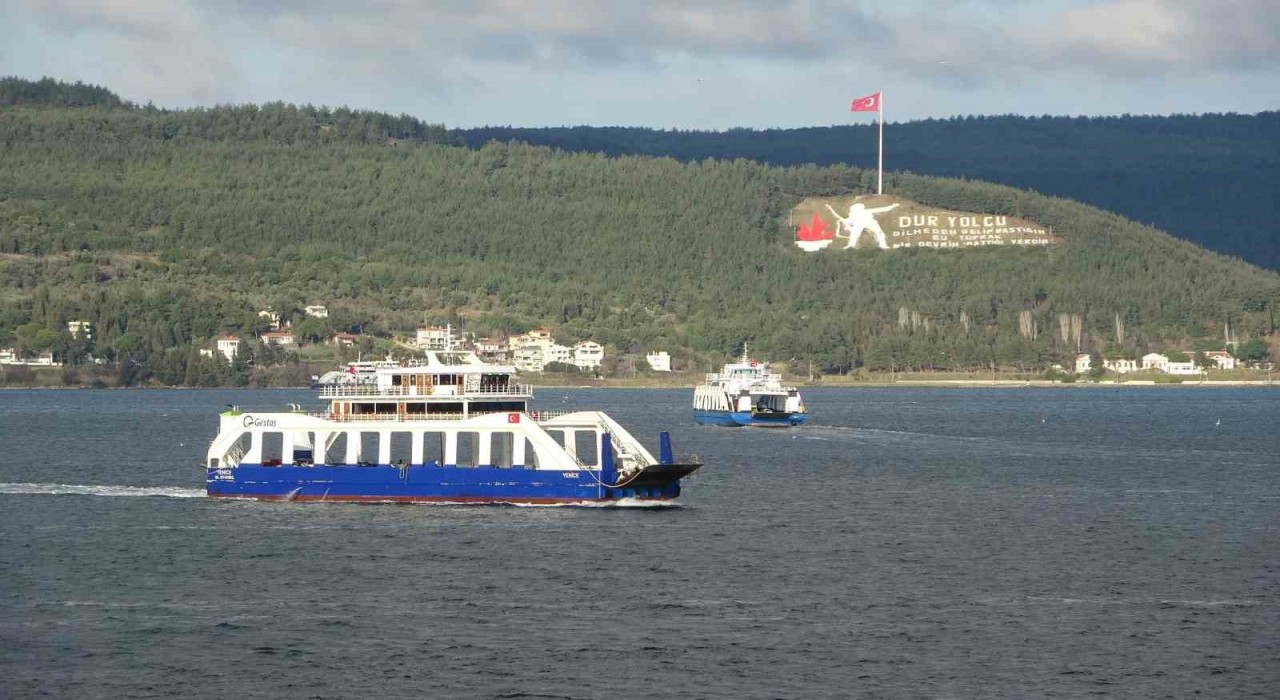 Gökçeadaya bazı feribot seferleri iptal edildi