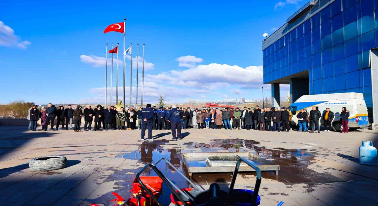 Gölbaşı Belediyesi'nden Personel İçin Yangın Tatbikatı
