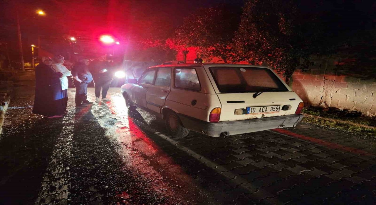 Gönende araç yangını