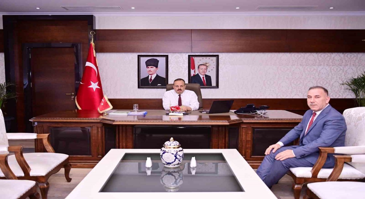 Görevine başlayan Yığmatepenin ilk durağı valilik oldu