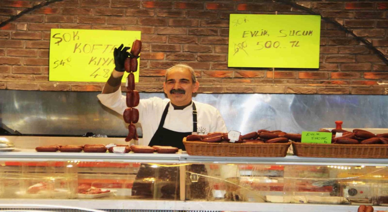 Günışığı Kasaptan Ramazanda kampanya: Kıyma 480, sucuk 500 TL