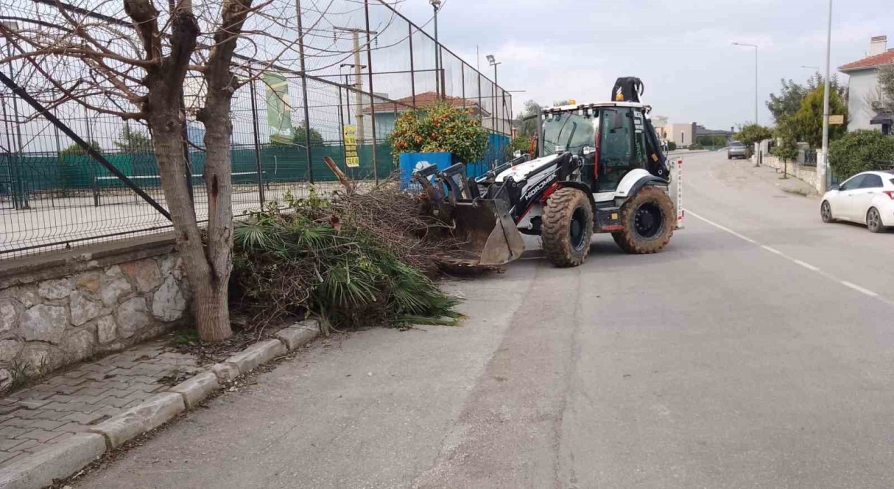 Güzelbahçede ‘Moloz ve bitkisel atık toplama günleri başladı