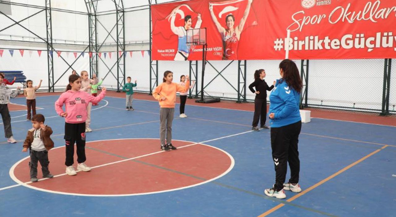 Hatay Büyükşehir Belediyesi’nden Çocuklara Ücretsiz Spor Kursları