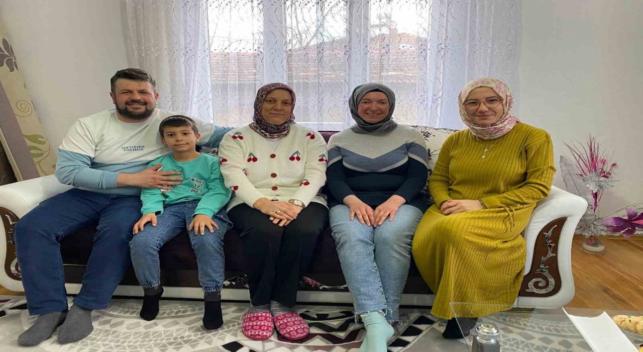 Hisarcık Atatürk İlkokulunda Okul Veli El Ele isimli proje hayata geçirildi