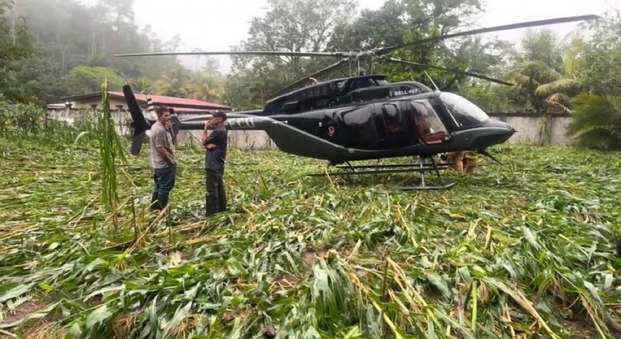 Honduras Devlet Başkanı Castronun helikopteri acil iniş yaptı