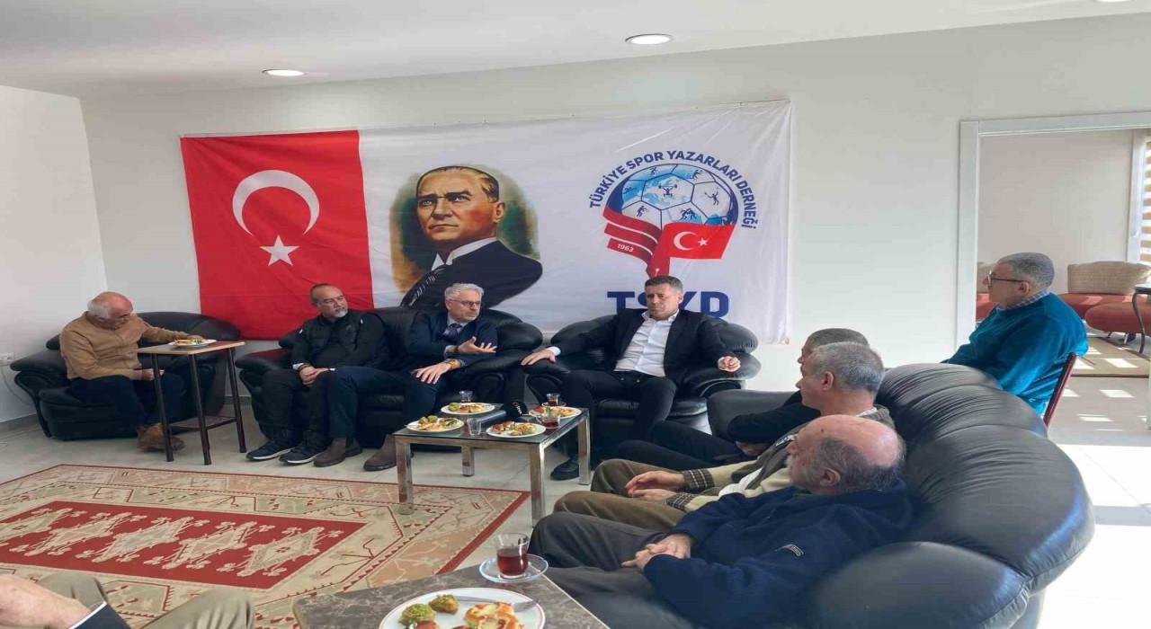 Hüseyin Eroğlu: Gençlerbirliğinin Süper Ligde olması gerektiğini düşünüyorum