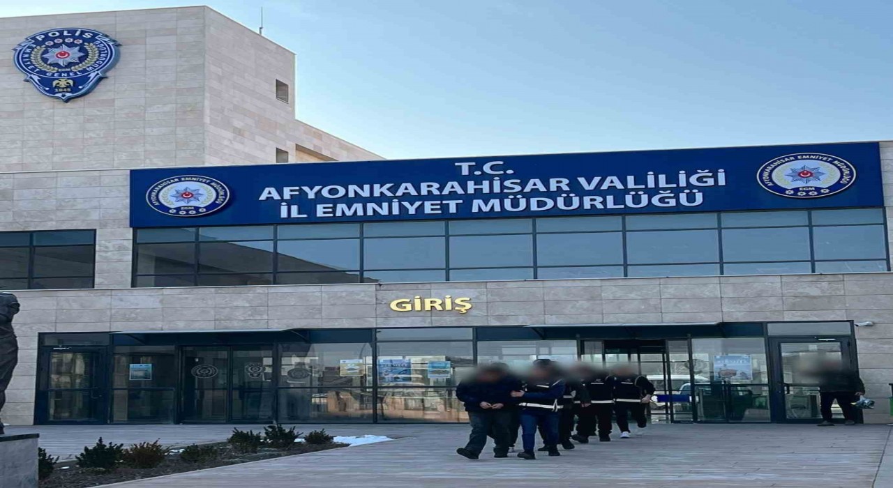 İcra Dosyası Yalanı ile Dolandırıcılık: 2 Kişi Tutuklandı