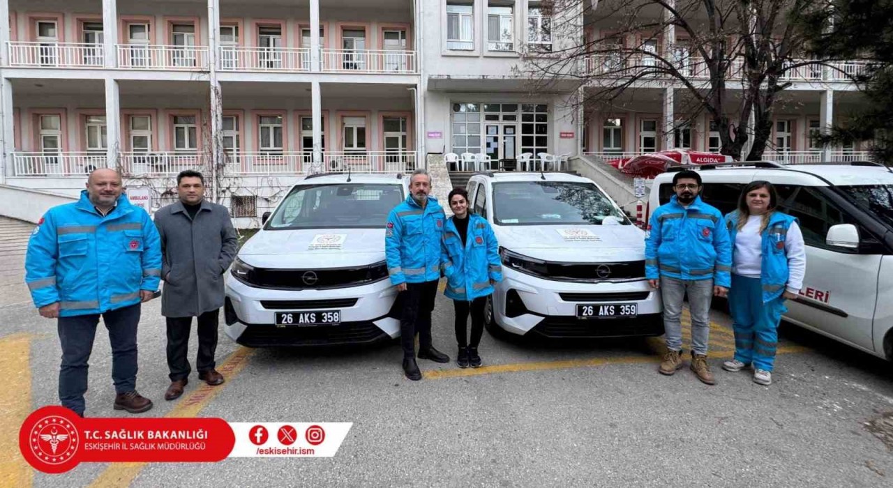 İl Sağlık Müdürlüğüne 2 yeni araç tahsis edildi