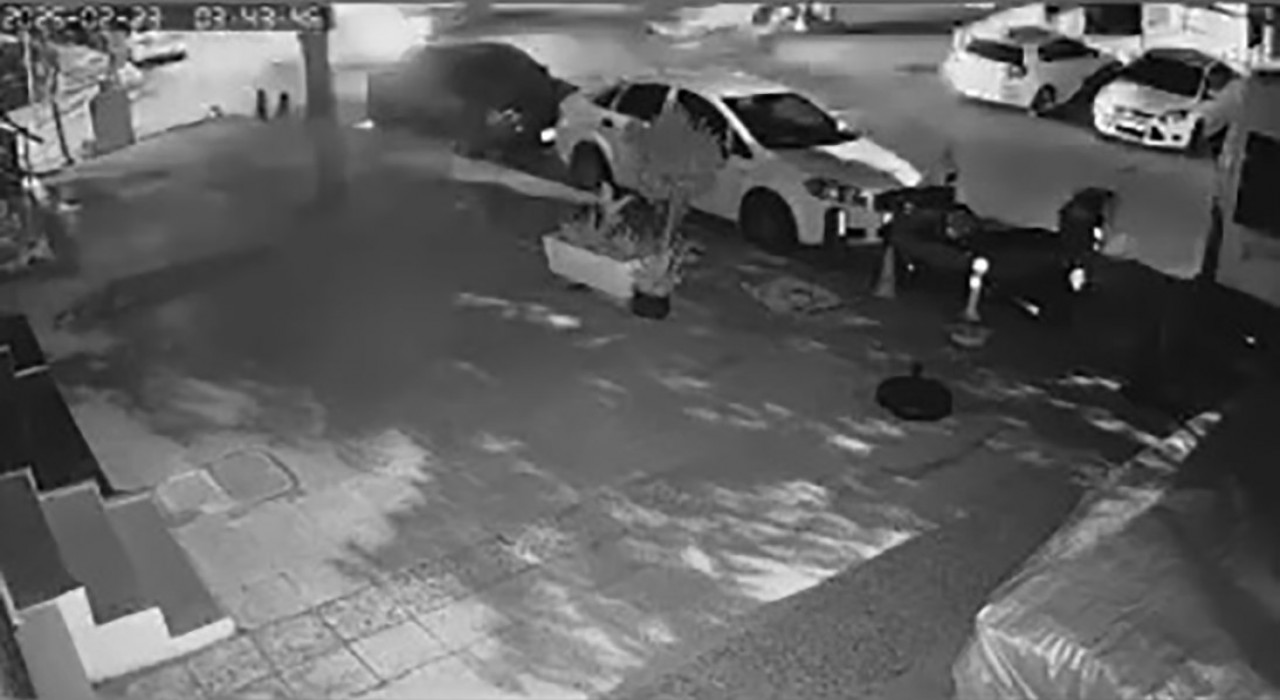 İzmirde 2 kişinin öldüğü feci kaza kamerada