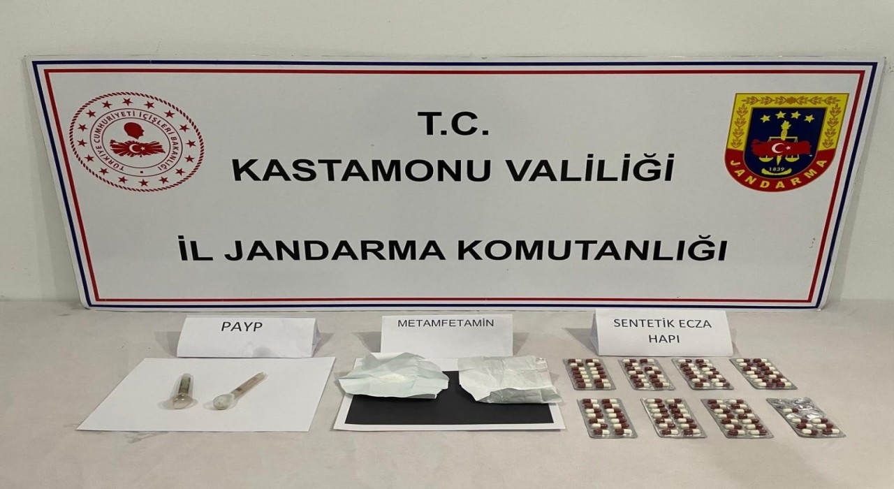 Jandarmadan uyuşturucu operasyonu: 13 gözaltı
