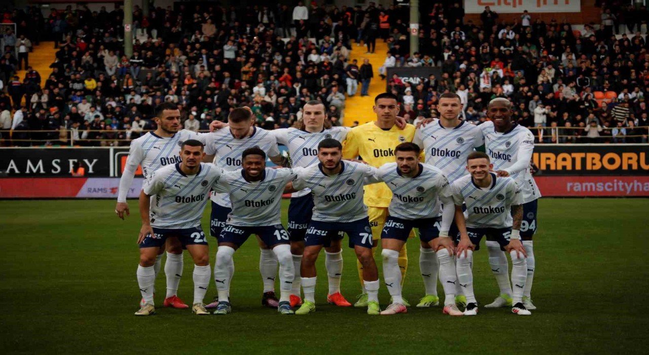 Jose Mourinhodan Alanyada 7 değişiklik