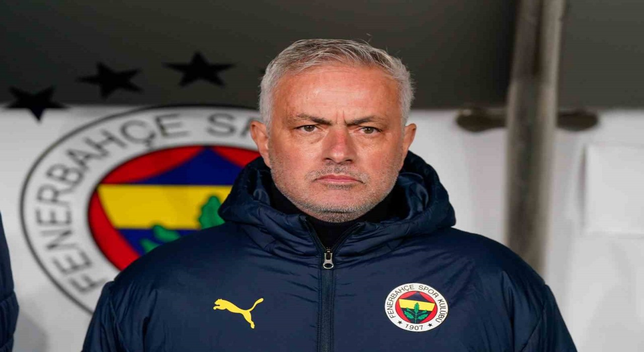 Jose Mourinhodan kupa rotasyonu