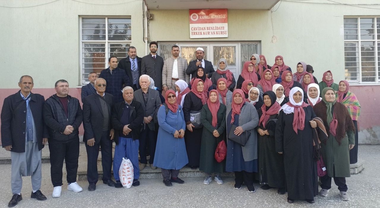 Kadirli’de Ramazan Umrecileri Dualarla Uğurlandı