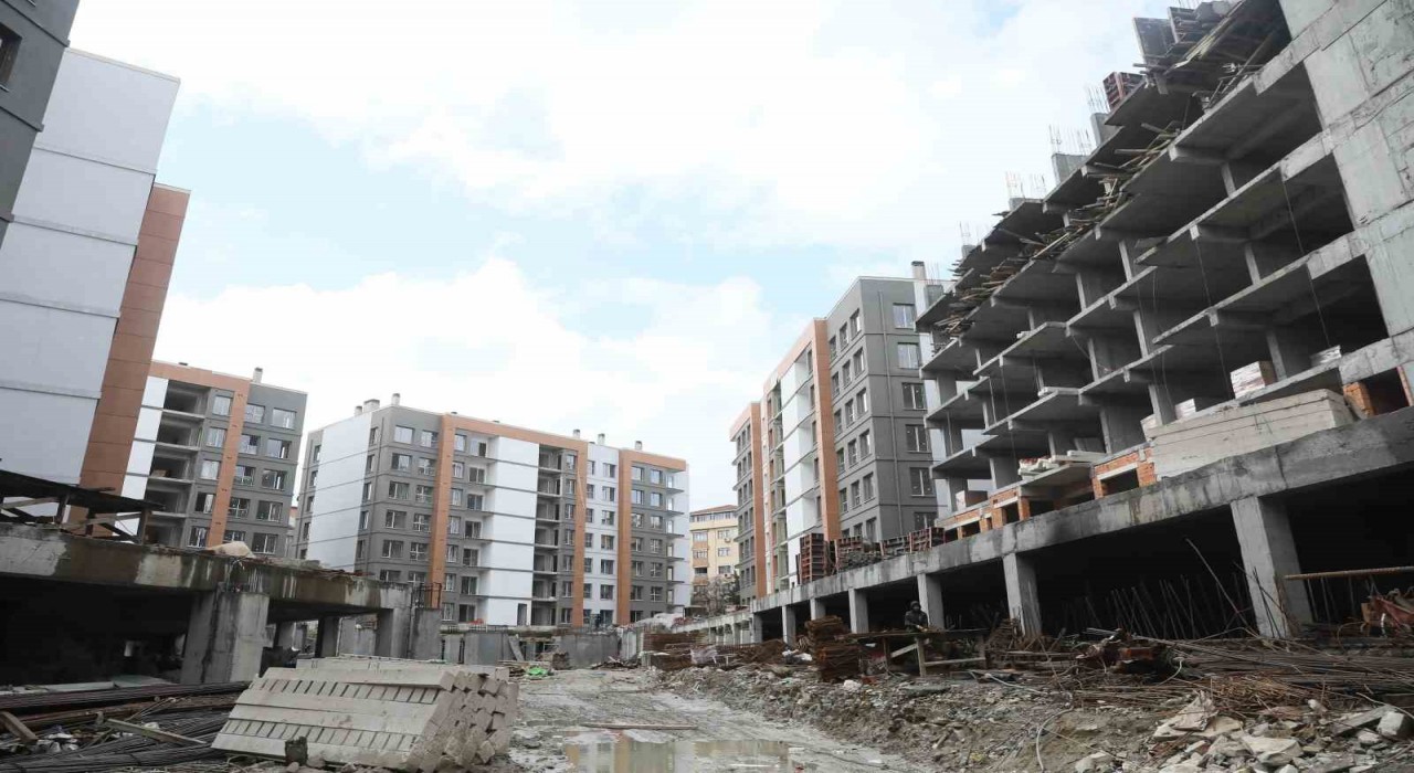 Kağıthanede 10 binin üzerinde konut dönüştü