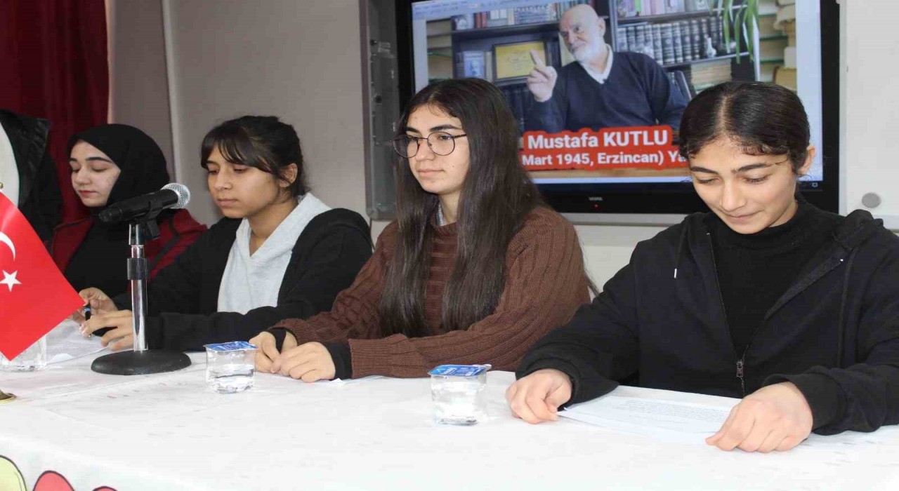 Kahtada Mustafa Kutlu Okumaları panelleri düzenlendi