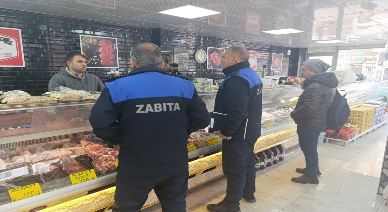 Kahtada Ramazan Ayı hazırlıkları kapsamında zabıta ekiplerinden sıkı denetim