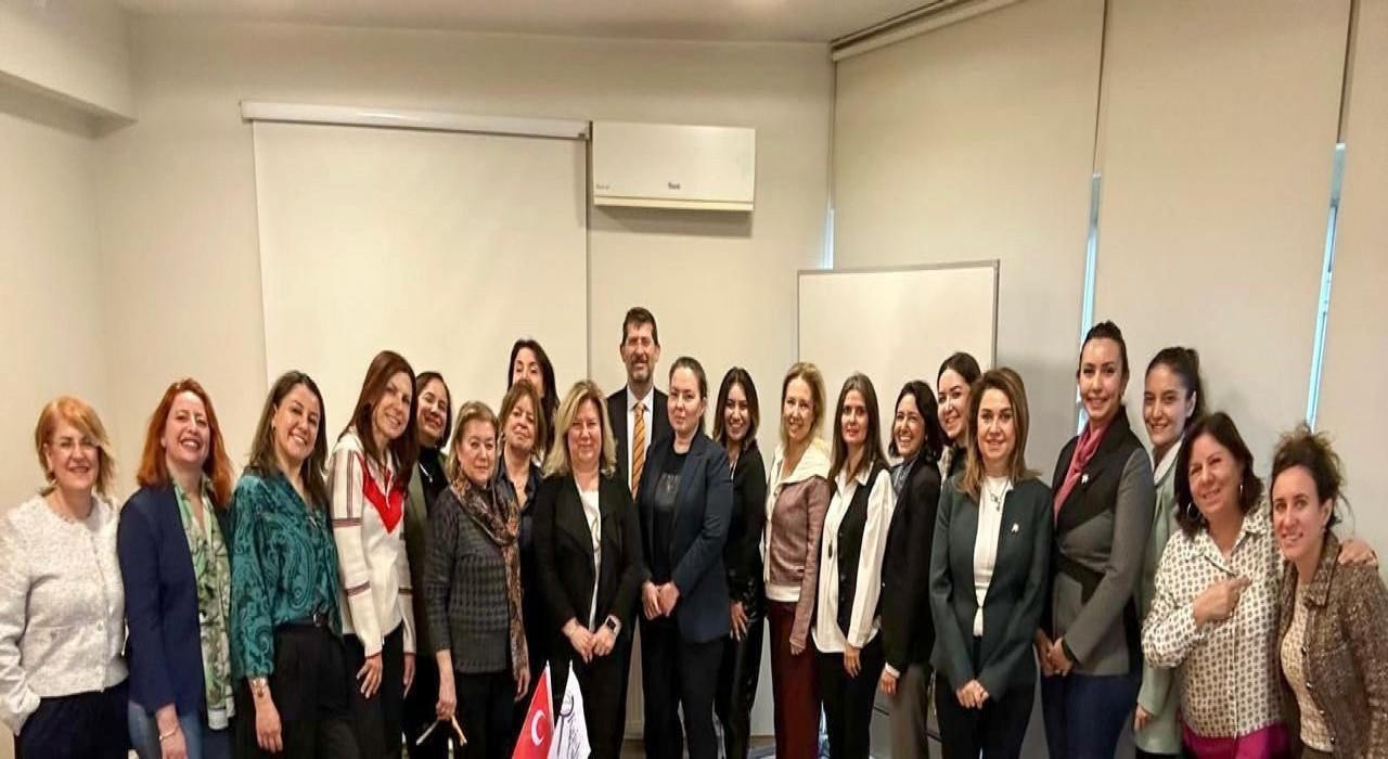 KAİSDER, ‘TSE K 645 Kadın Girişimci Belgelendirme Kriterleri bilgilendirme toplantısı düzenledi