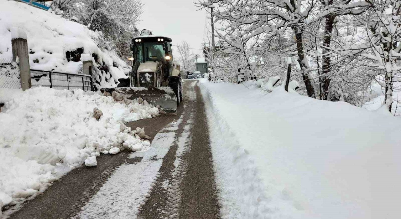 Kapalı 109 köy yolundan 104ü açıldı