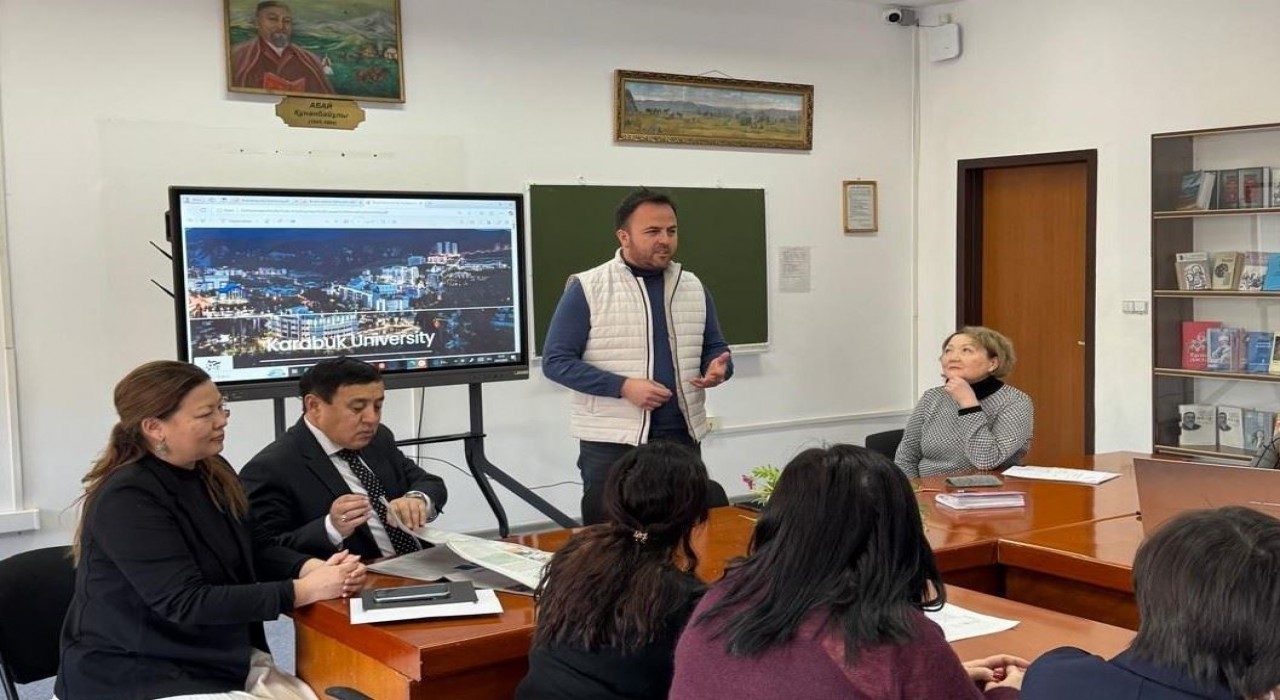 Karabük Üniversitesi, Türk dünyası ile bağlarını güçlendiriyor
