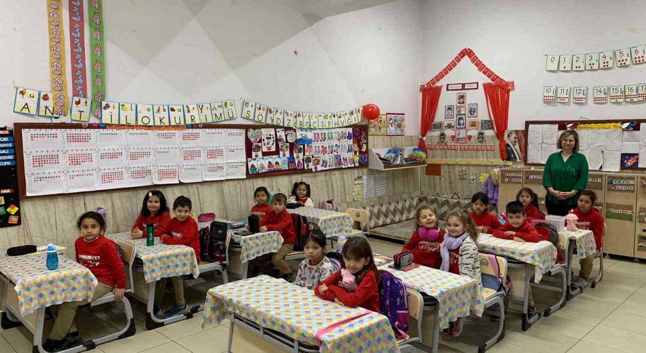 Karamanda 50 bin öğrenci ders başı yaptı