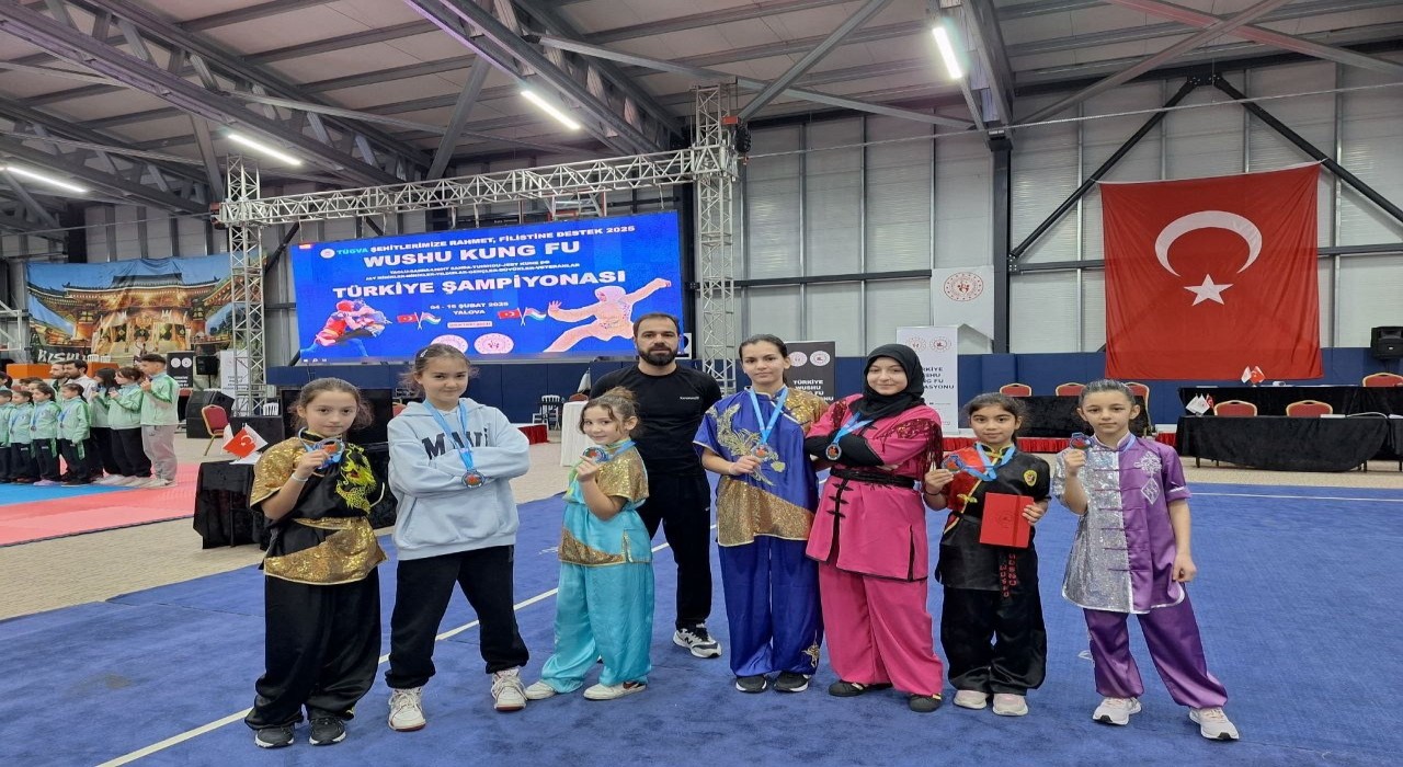 Karamanlı sporcular Wushu Kung Fu Türkiye Şampiyonasında madalyalarla döndü