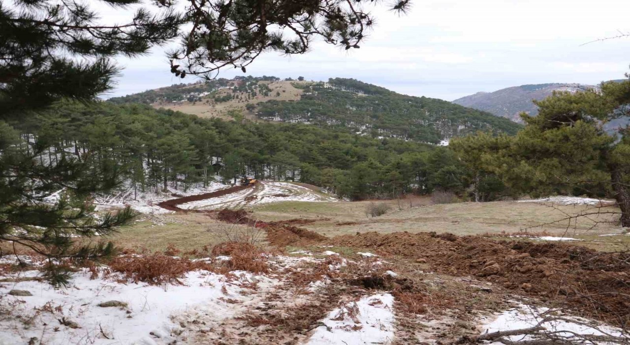 Karlı hava, buzla kaplanmış arazi MASKİye engel değil