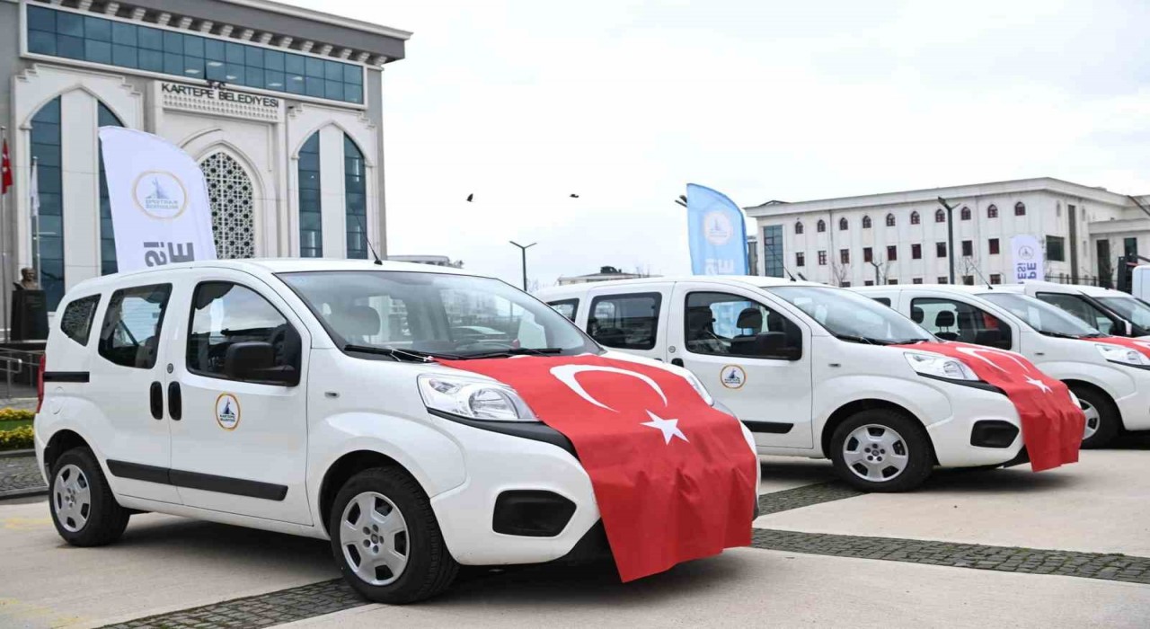 Kartepe Belediyesi'ne 30 Milyon TL'lik Araç Takviyesi