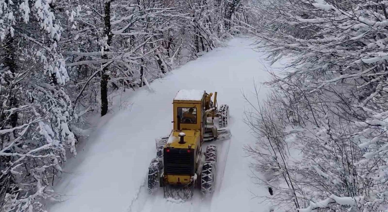 Kastamonuda yolu kapalı köy sayısı 66ya düştü