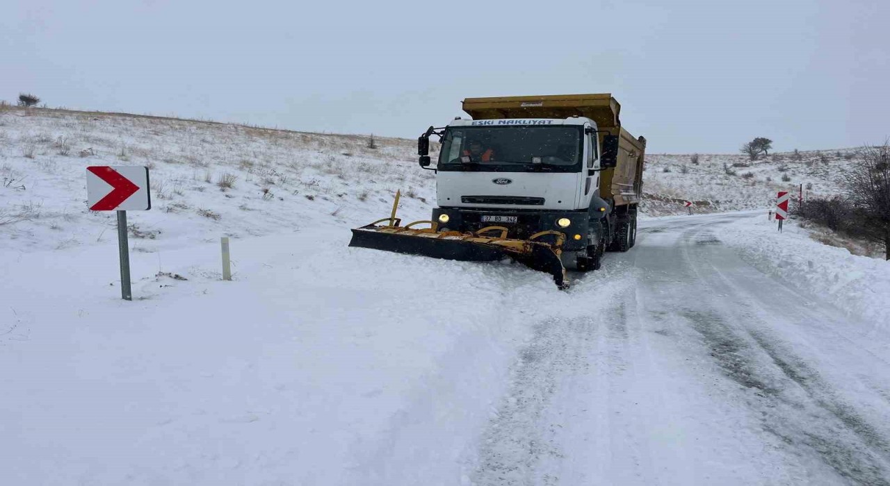 Kayseride 38 yol ulaşıma kapalı