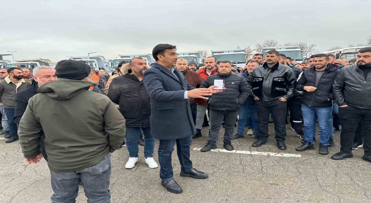 Kayseride belediye işçileri iş bıraktı