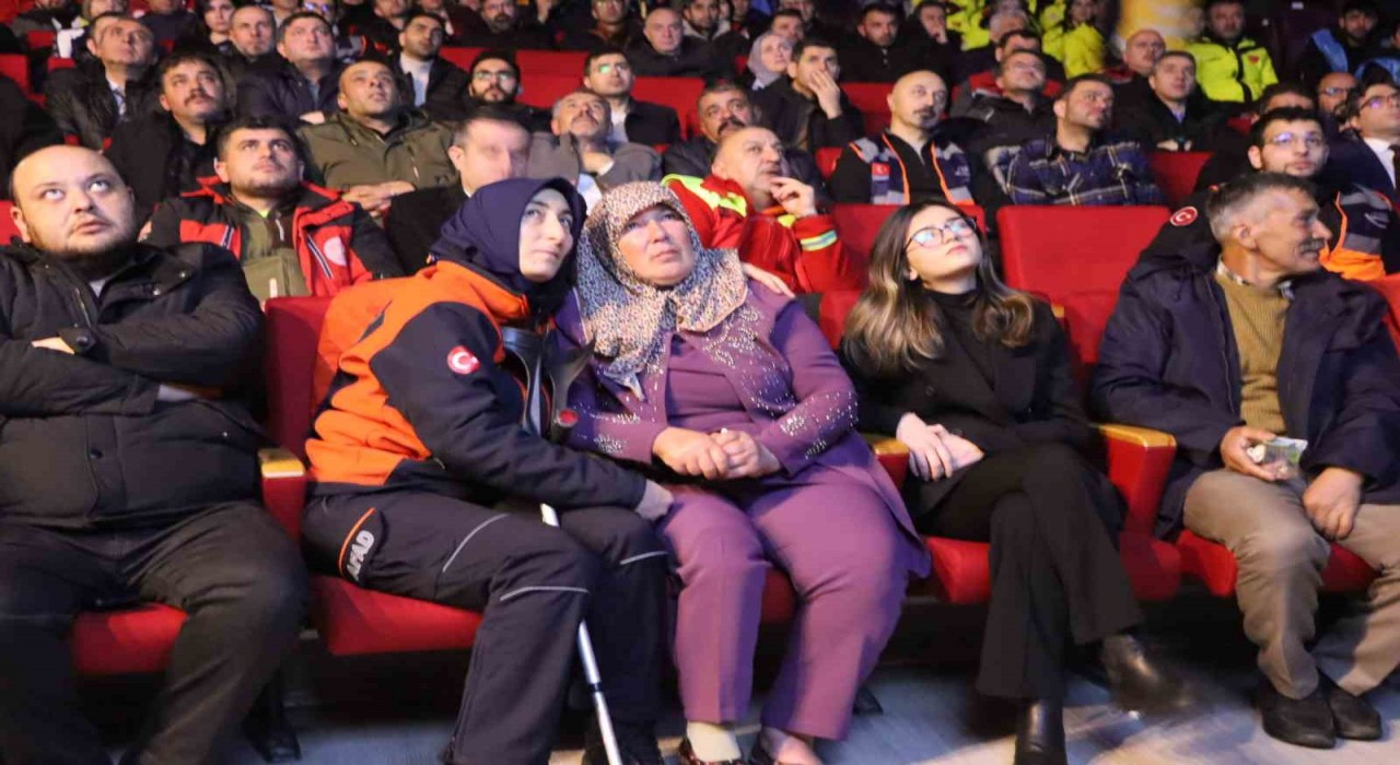 Kayserideki anma programında duygusal anlar