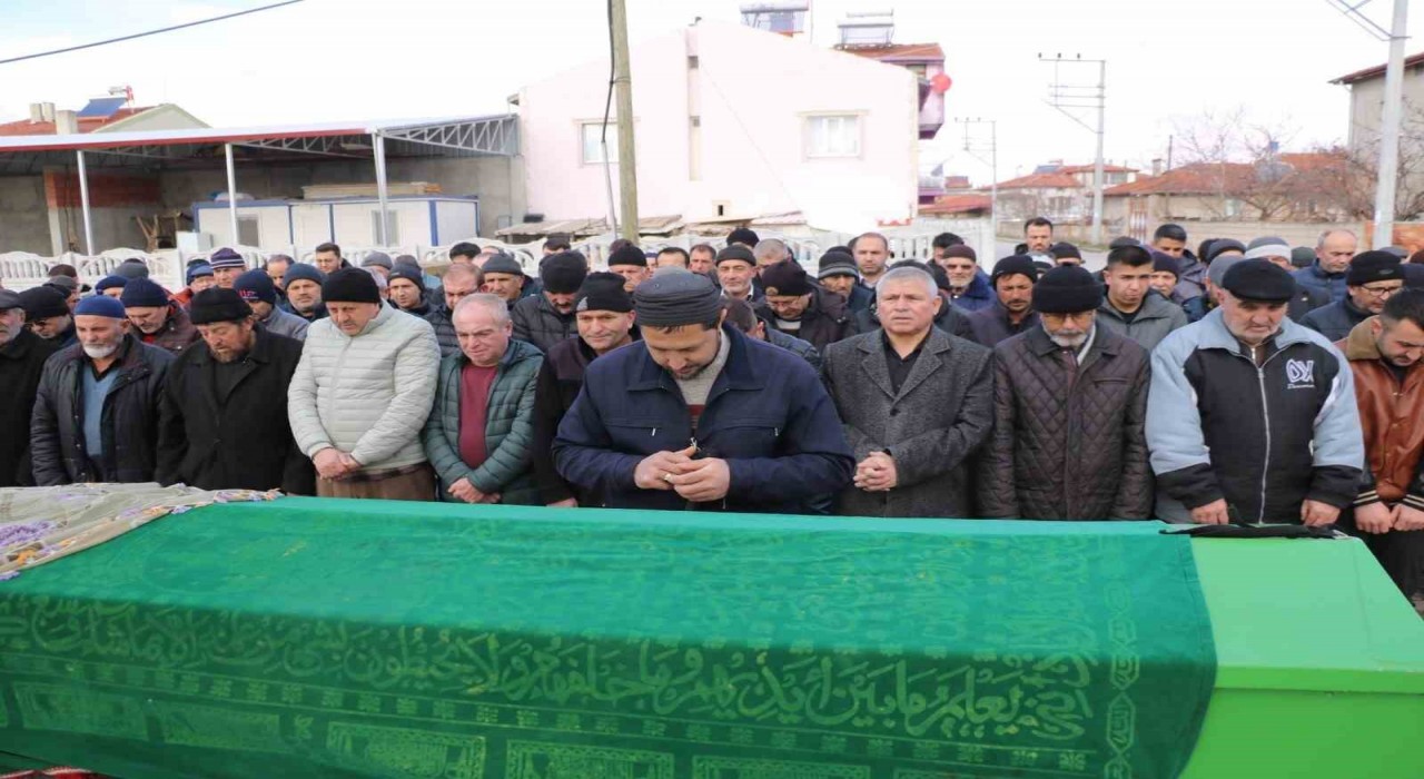 Kazada ölen öğretmenin ailesi, alkollü sürücünün serbest bırakılmasına tepki gösterdi