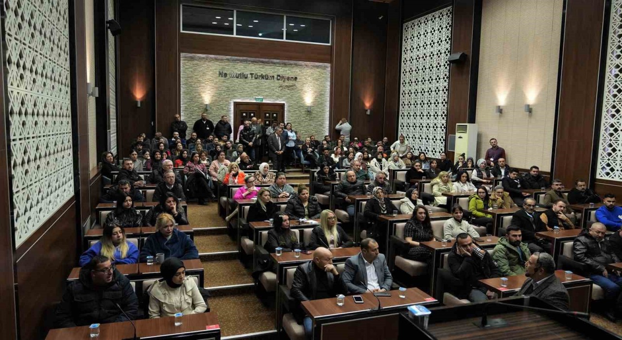 Keçiören Belediyesinden güçlü iletişim için personele eğitim