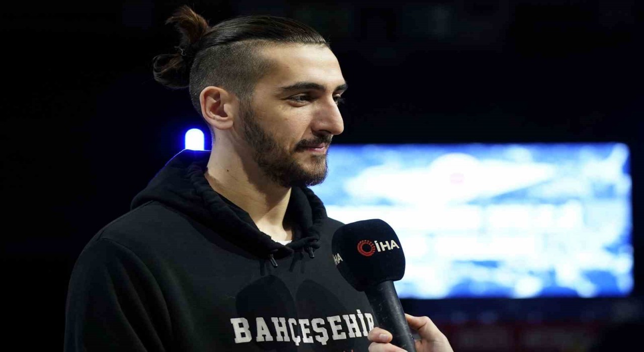 Kenan Sipahi: Karşıyakaya kırgınlığım hiçbir zaman olamaz