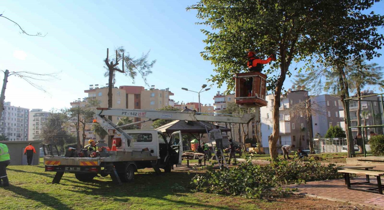 Kepez Belediyesinden Çankaya Mahallesi parkına kapsamlı yenileme