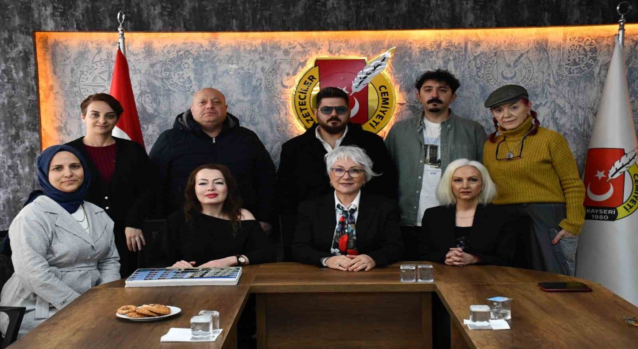 KİGDERden depremde hasar alan okula yardım konseri