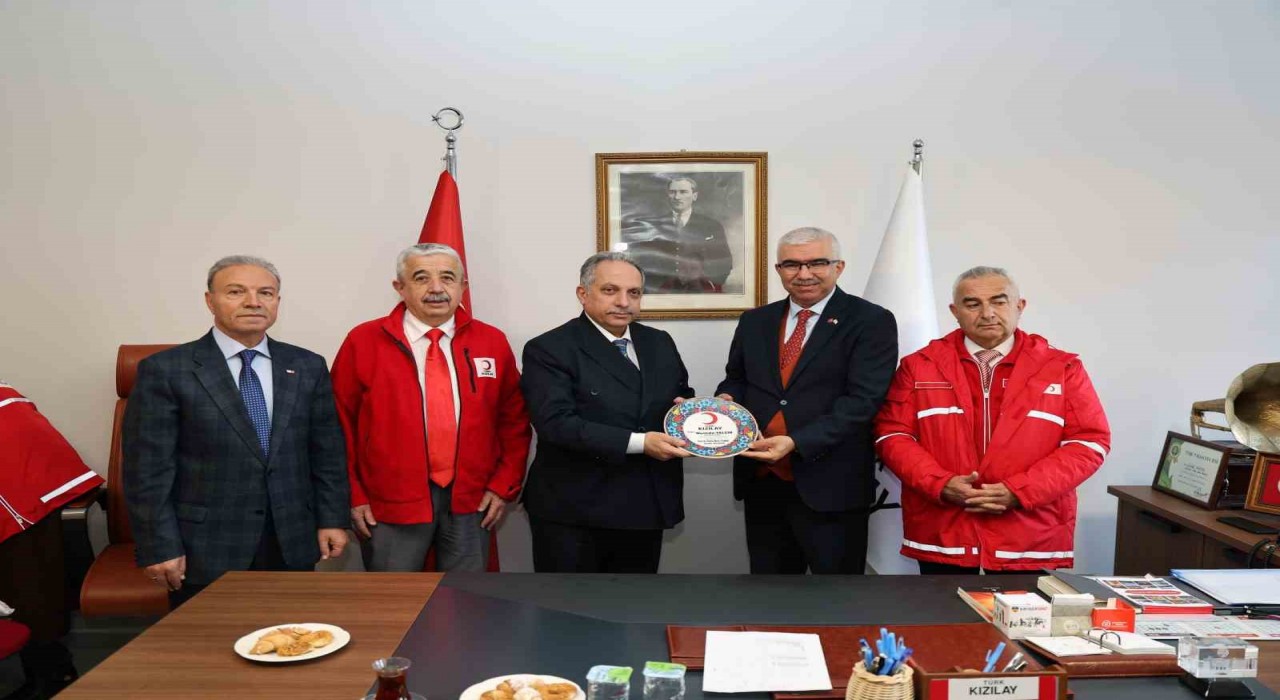 Kızılay Genel Başkan Yardımcısı Saygılıdan Başkan Yalçına teşekkür