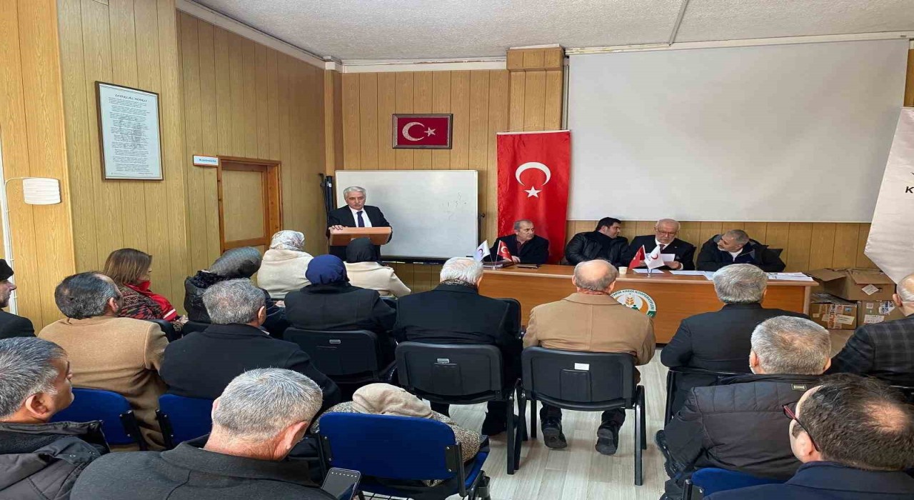 Kızılayda Recep Küçükoğlu güven tazeledi