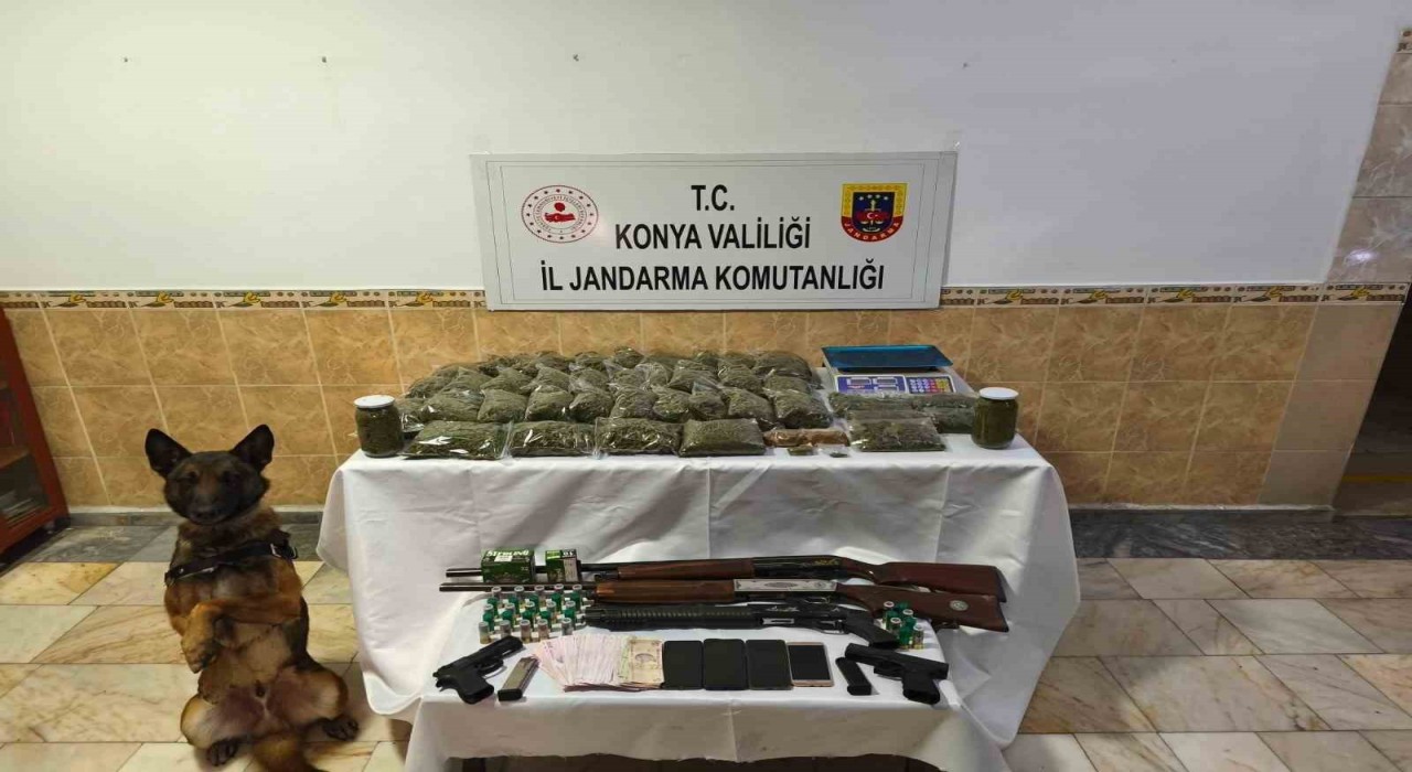 Konyada jandarmadan uyuşturucu operasyonu