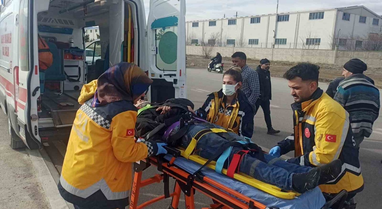 Konyada otomobil takla attı: 1 yaralı