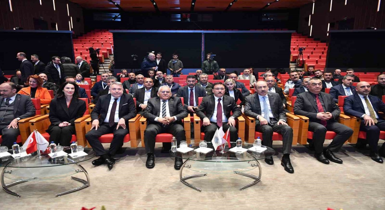 KTOda ‘Şehrin Ekonomisi paneli düzenlendi